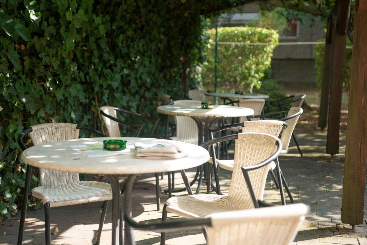 Single Room,1037051803:JPEG